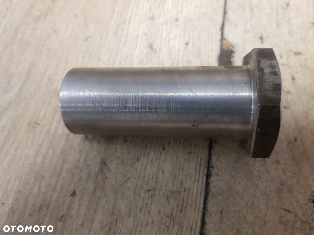 Nakrętka na wał Harley Davidson 40392-91 - 3