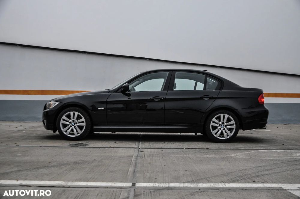 BMW Seria 3 318d DPF - 3