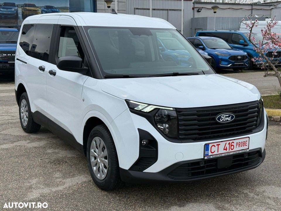 Ford Tourneo Courier 1.0 EcoBoost DCT7 Trend - 6