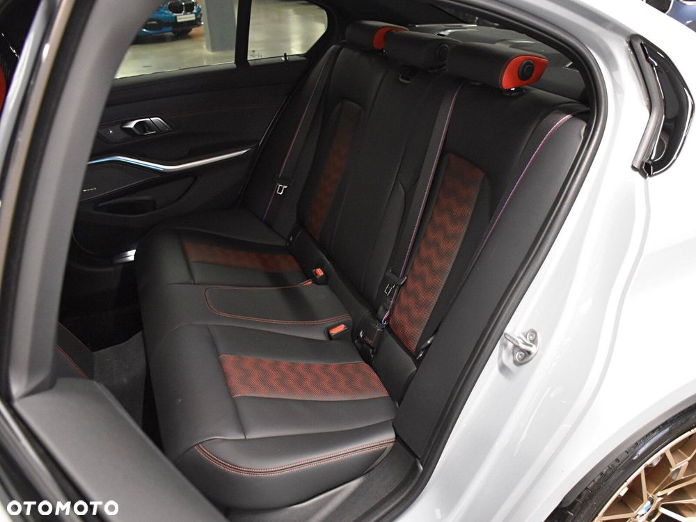 BMW M3 CS xDrive sport - 15
