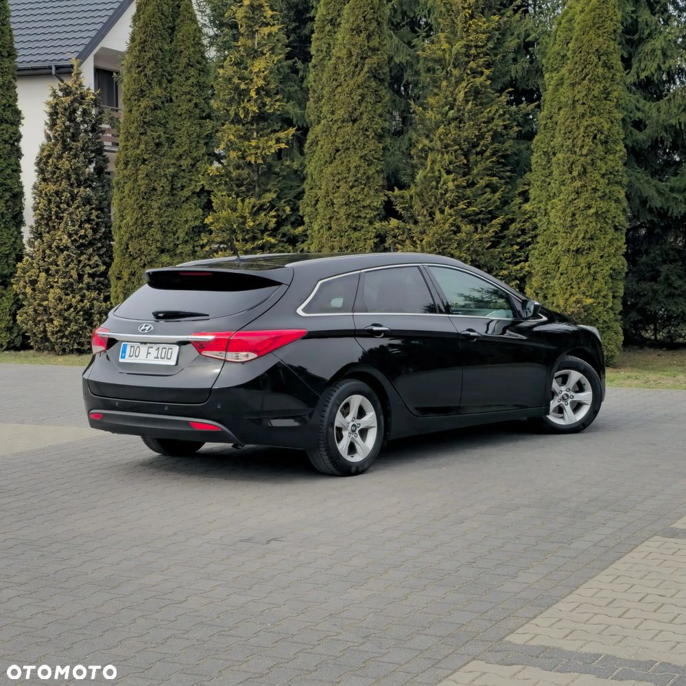 Hyundai i40 Kombi 1.7 CRDi Premium - 17
