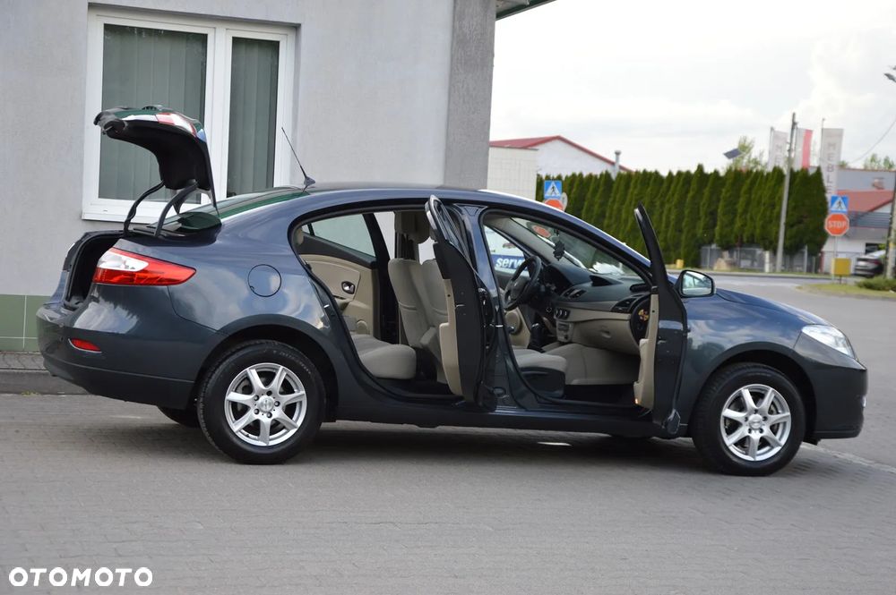 Renault Fluence 1.6 16V Expression - 24