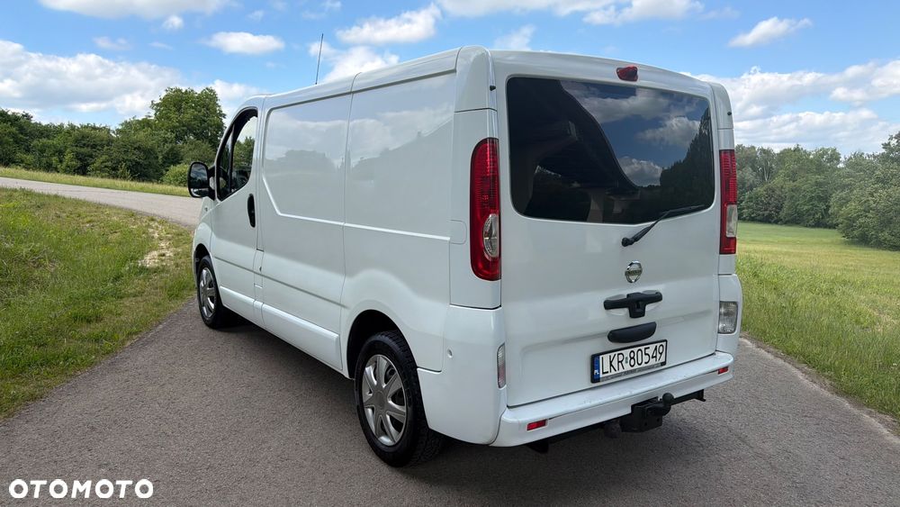 Nissan Primaster - 12