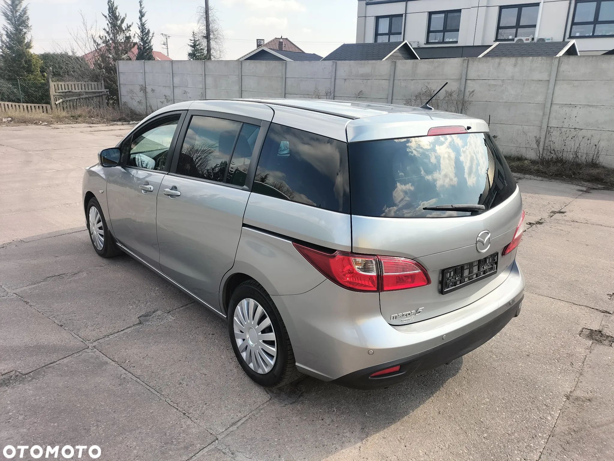 Mazda 5 2.0 MZR-DISI i-stop Sports-Line - 1