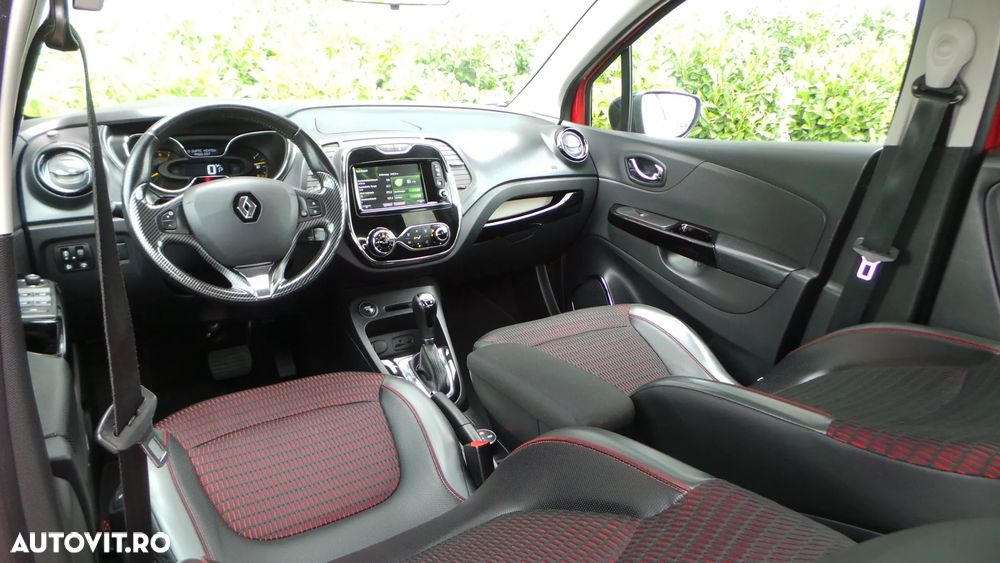 Renault Captur TCe 120 EDC Helly Hansen - 15