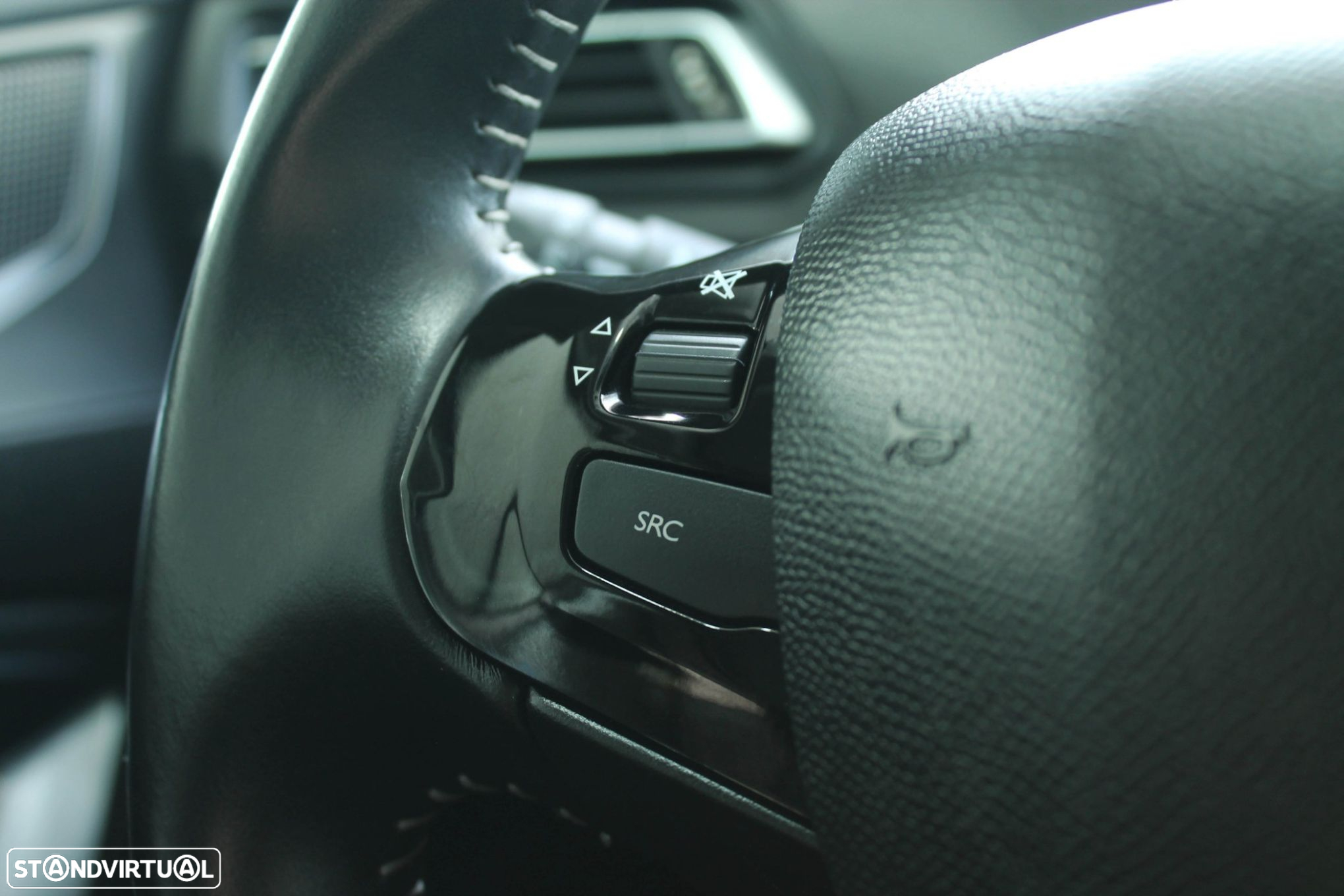 Peugeot 308 SW 1.5 BlueHDi Style - 27