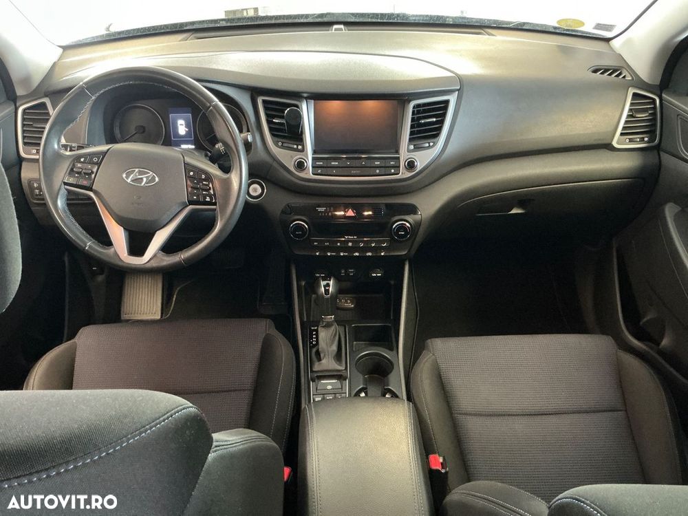 Hyundai Tucson blue 1.7 CRDi 2WD DCT Style - 10