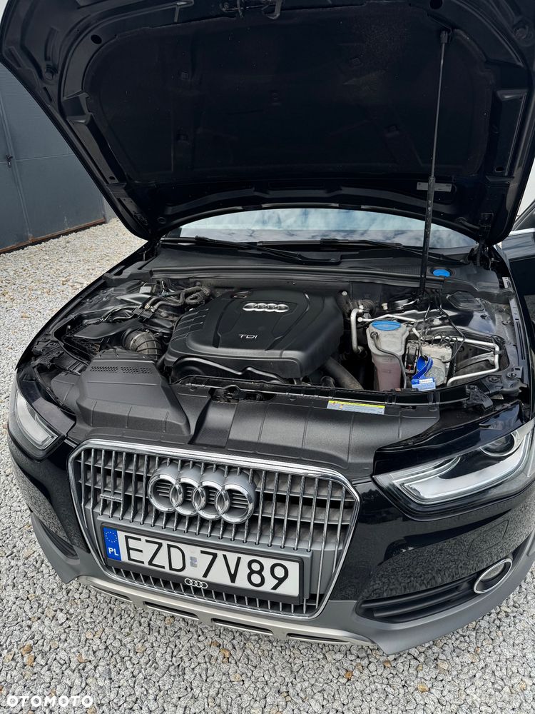 Audi A4 Allroad 2.0 TDI Quattro - 24