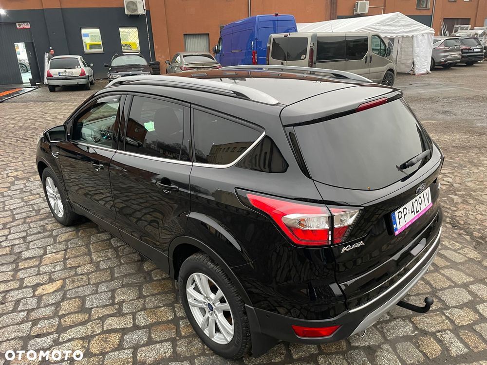 Ford Kuga 1.5 EcoBoost 2x4 Titanium - 22