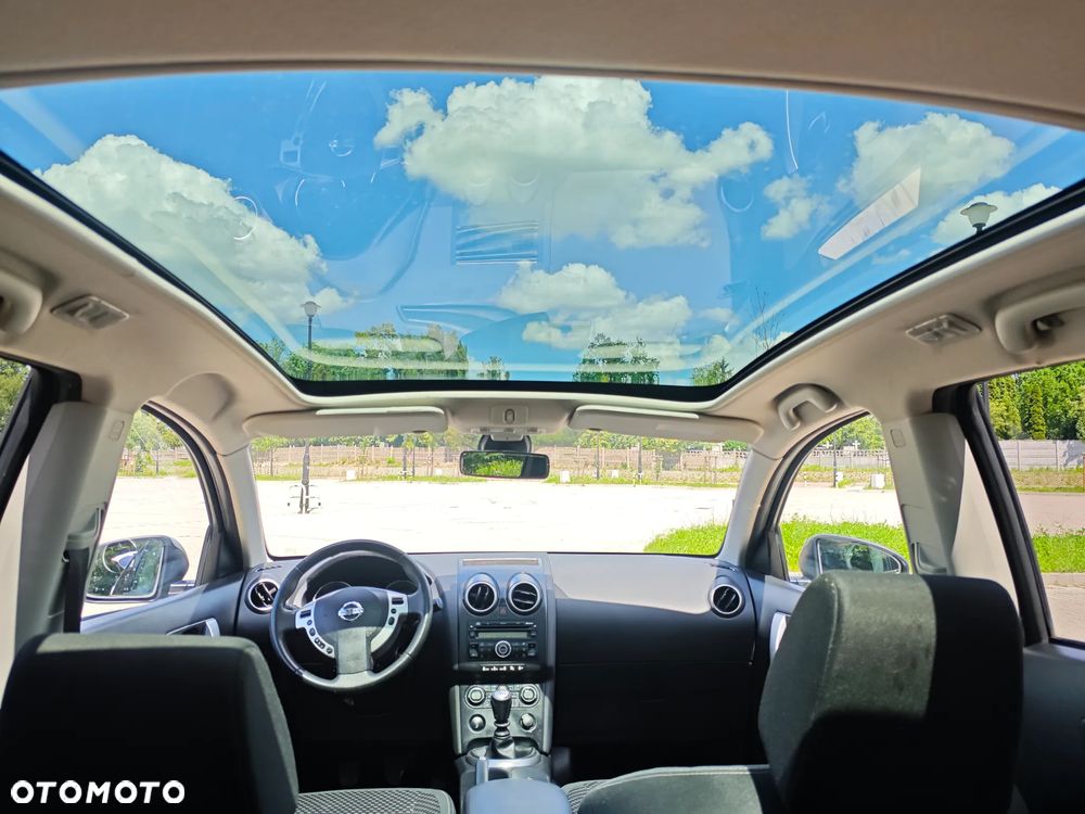 Nissan Qashqai+2 - 23