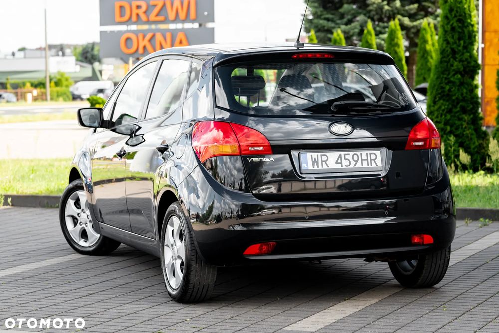 Kia Venga 1.4 S - 13