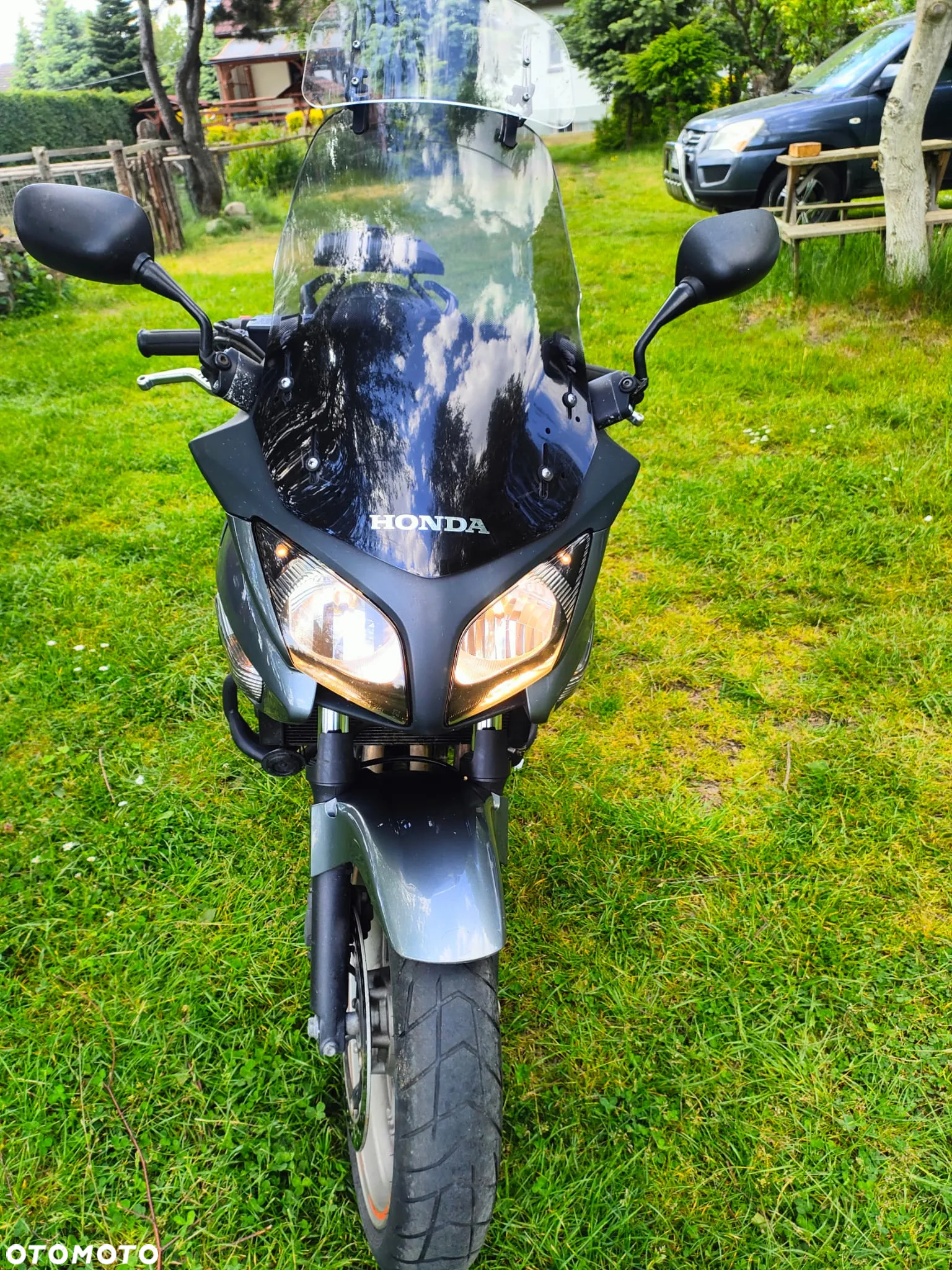 Yamaha Inny - 8