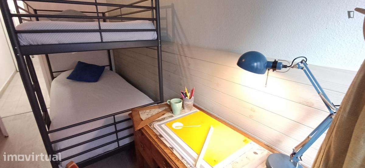 Quarto - localizado em Arroios Lisbon - Grande imagem: 5/28