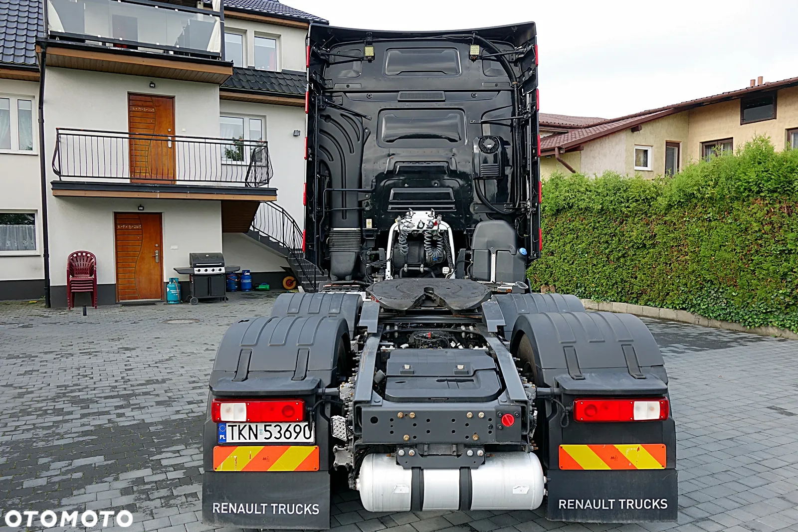 Renault GAMA T520 PUSCHER DMC 70T OŚ SKRĘTNA PODNOSZONA WYSOKA KABINA ALUFELGI KLIMA POSTOJOWA - 4