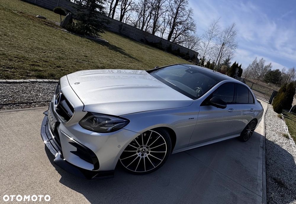 Mercedes-Benz Klasa E 220 d 4-Matic 9G-TRONIC - 3