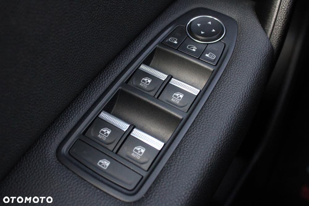 Renault Captur - 9