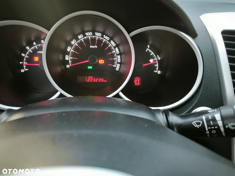 Kia Venga 1.6 CRDi XL - 12