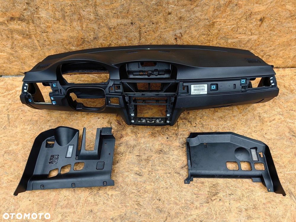 Deska rozdzielcza kokpit BMW 3 e90 e91 e92 e93 EUROPA kompletna czarna NAVI - 2