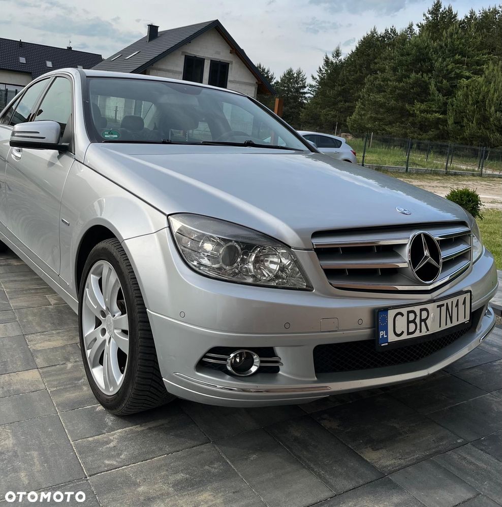 Mercedes-Benz Klasa C 180 K BlueEff Avantgarde - 1