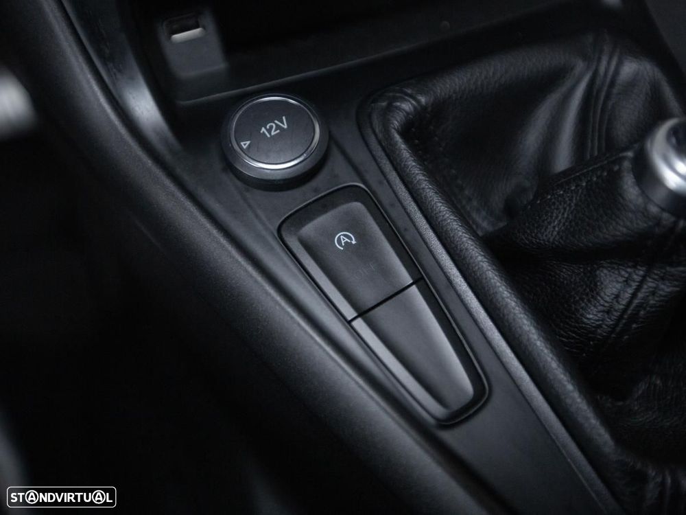 Ford Focus SW 1.5 TDCi ST-Line - 17