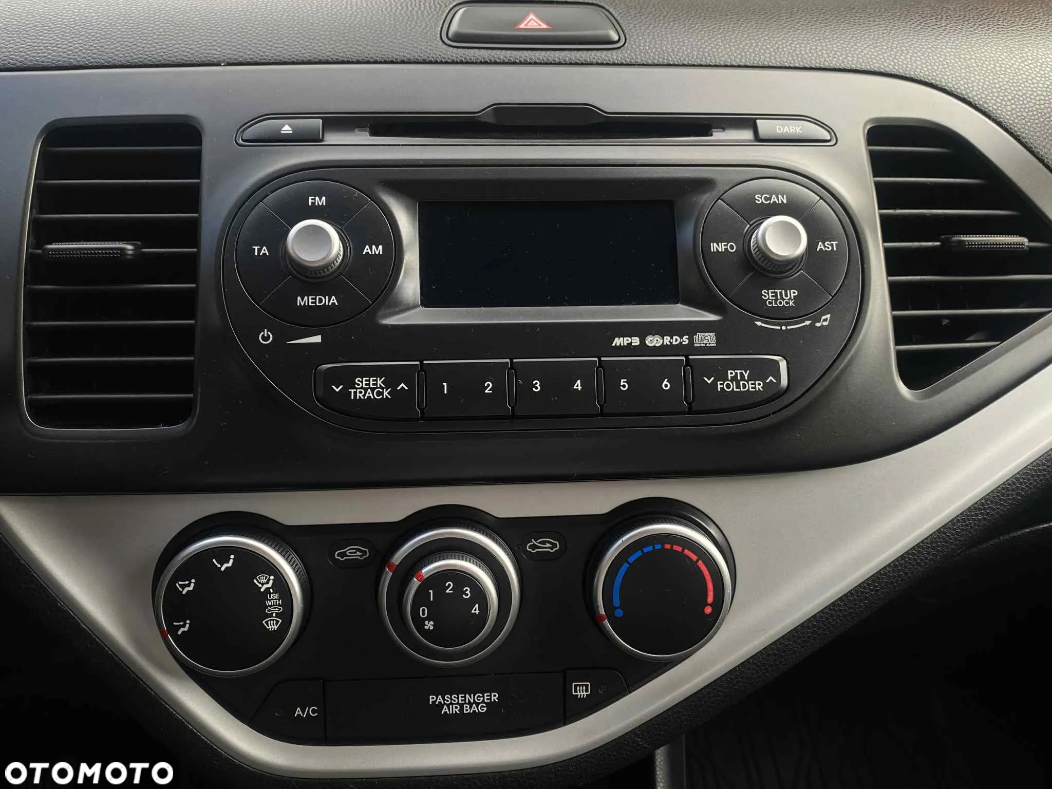 Kia Picanto - 18