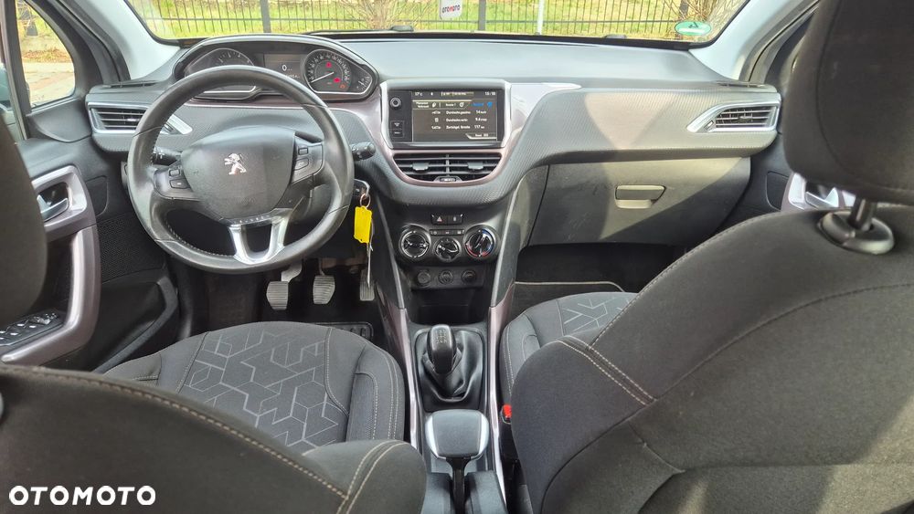 Peugeot 2008 PureTech 82 Access - 20