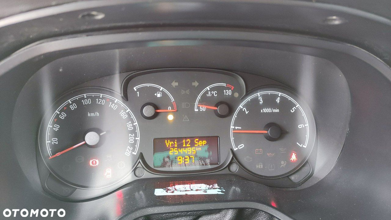 Opel Combo - 29