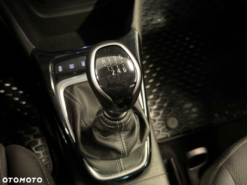 Opel Crossland 1.2 T GS Line - 21