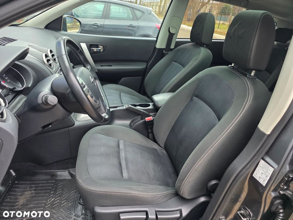 Nissan Qashqai 2.0 Acenta Pack CVT - 17