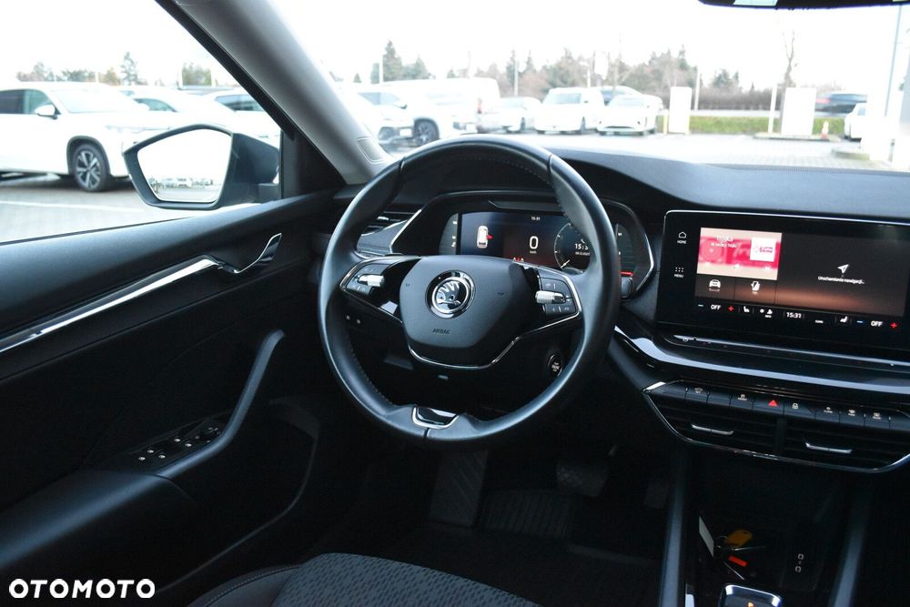 Skoda Octavia 2.0 TDI Style DSG - 10