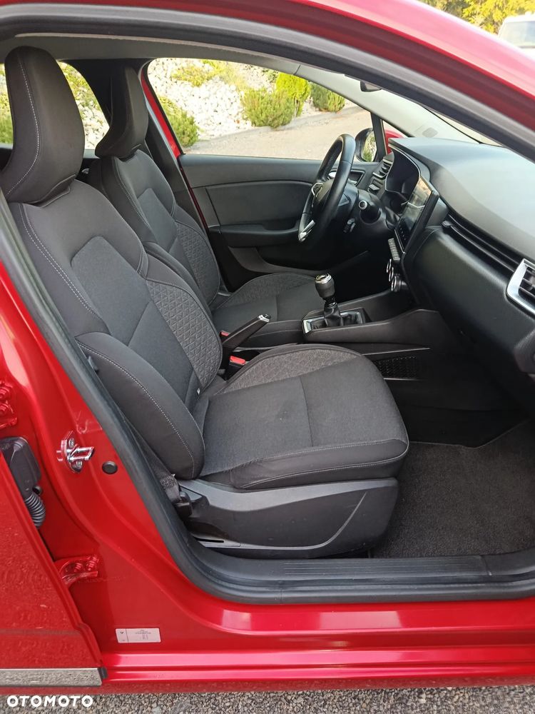 Renault Clio - 27