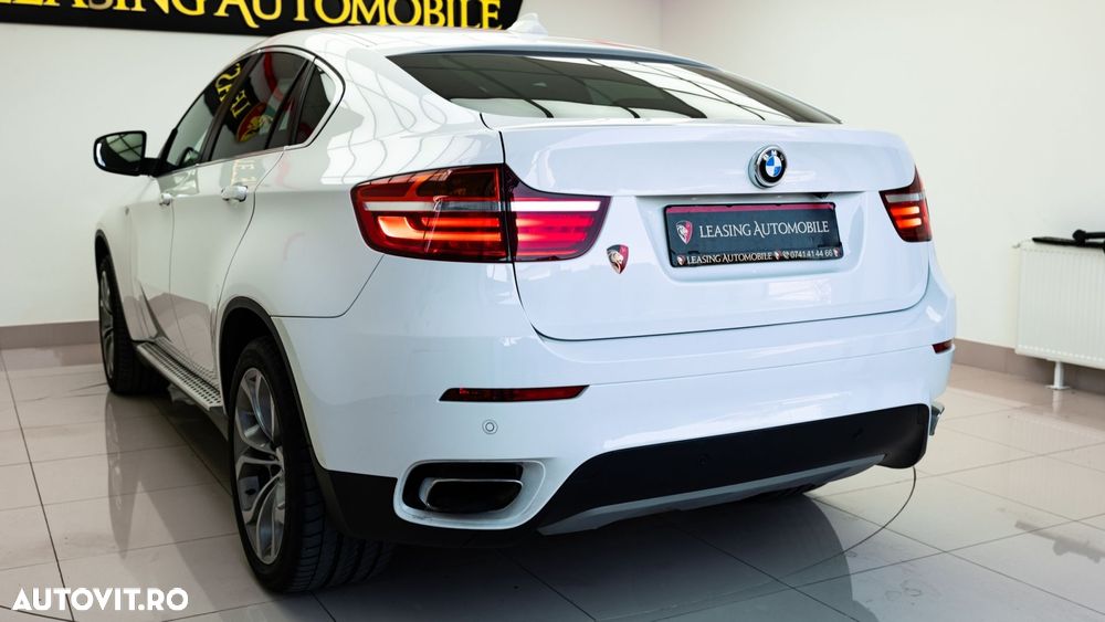 BMW X6 xDrive50i - 30