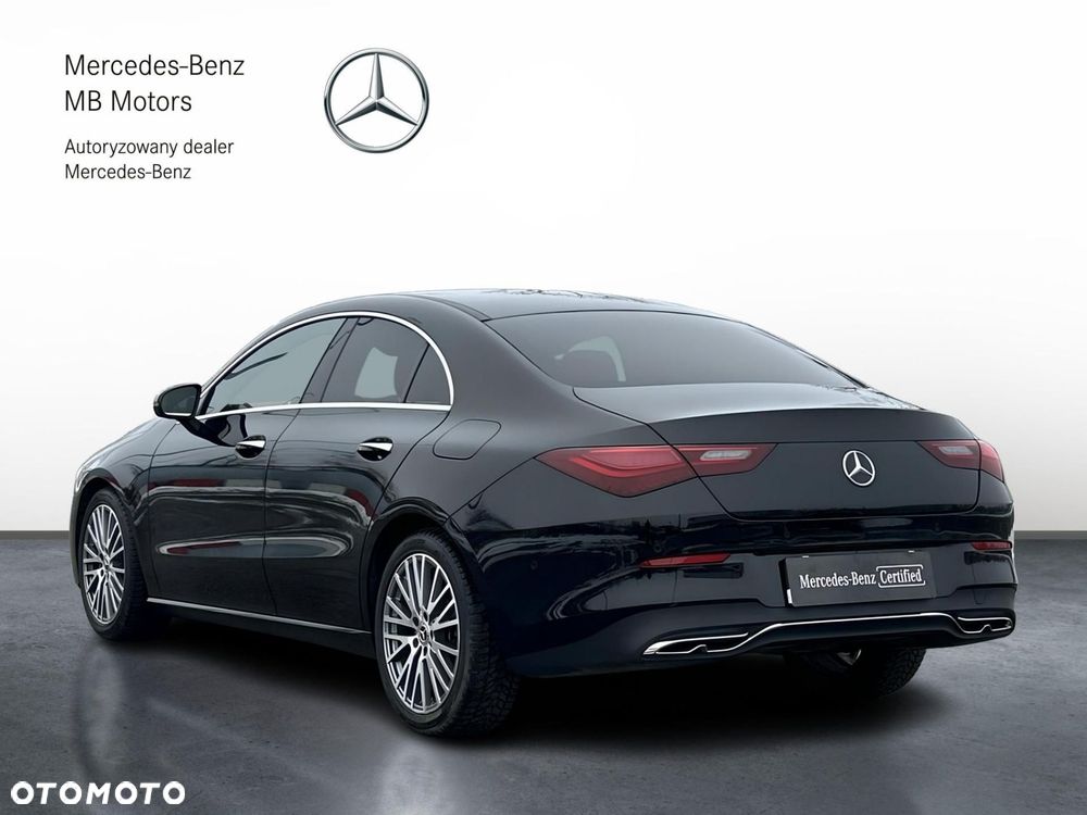 Mercedes-Benz CLA 180 Progressive 7G-DCT - 4
