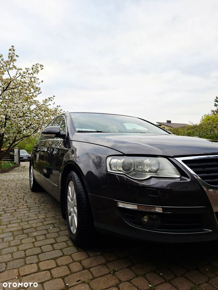 Volkswagen Passat 1.8 TSI Comfortline - 3