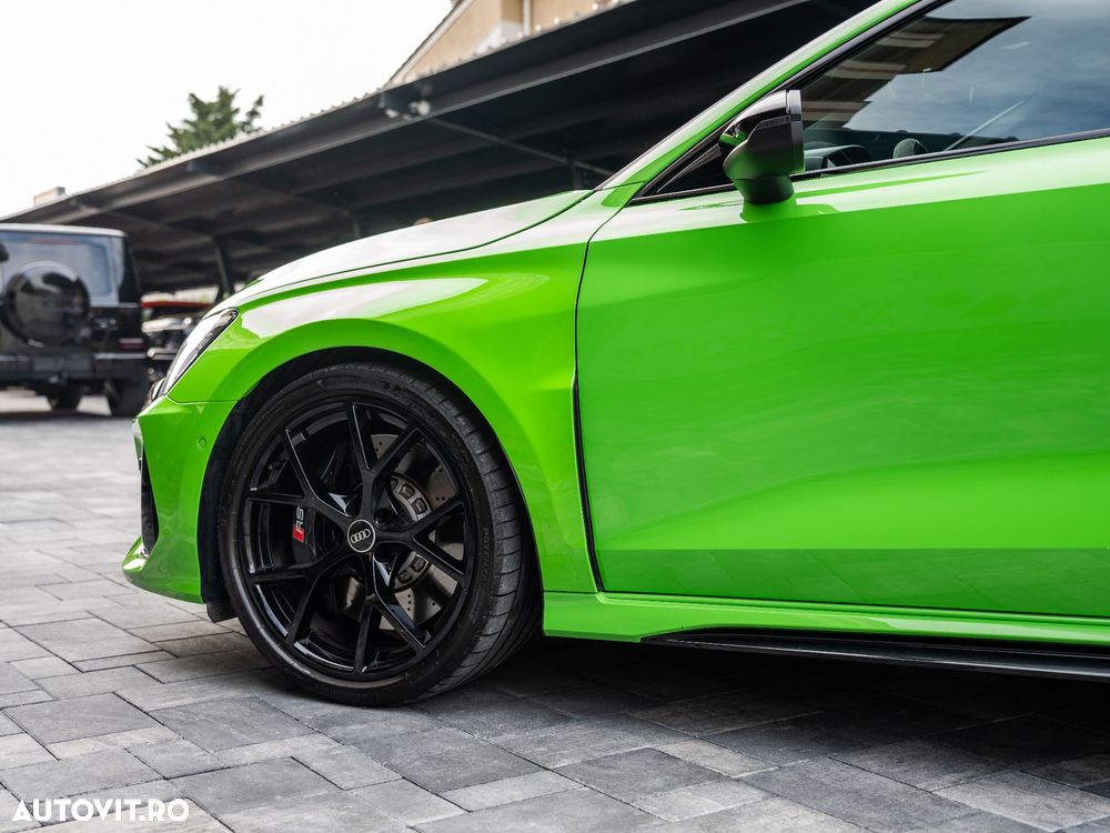 Audi RS3 TFSI quattro S tronic - 10