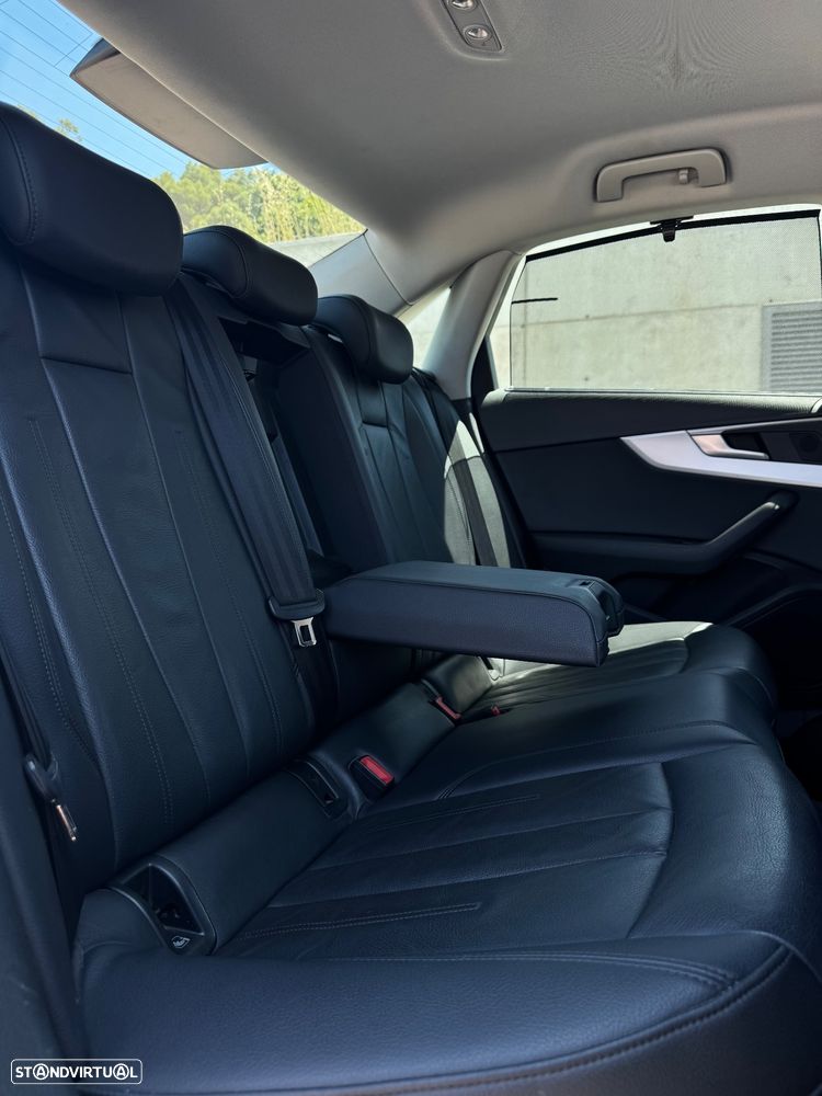 Audi A4 2.0 TDI S tronic - 7