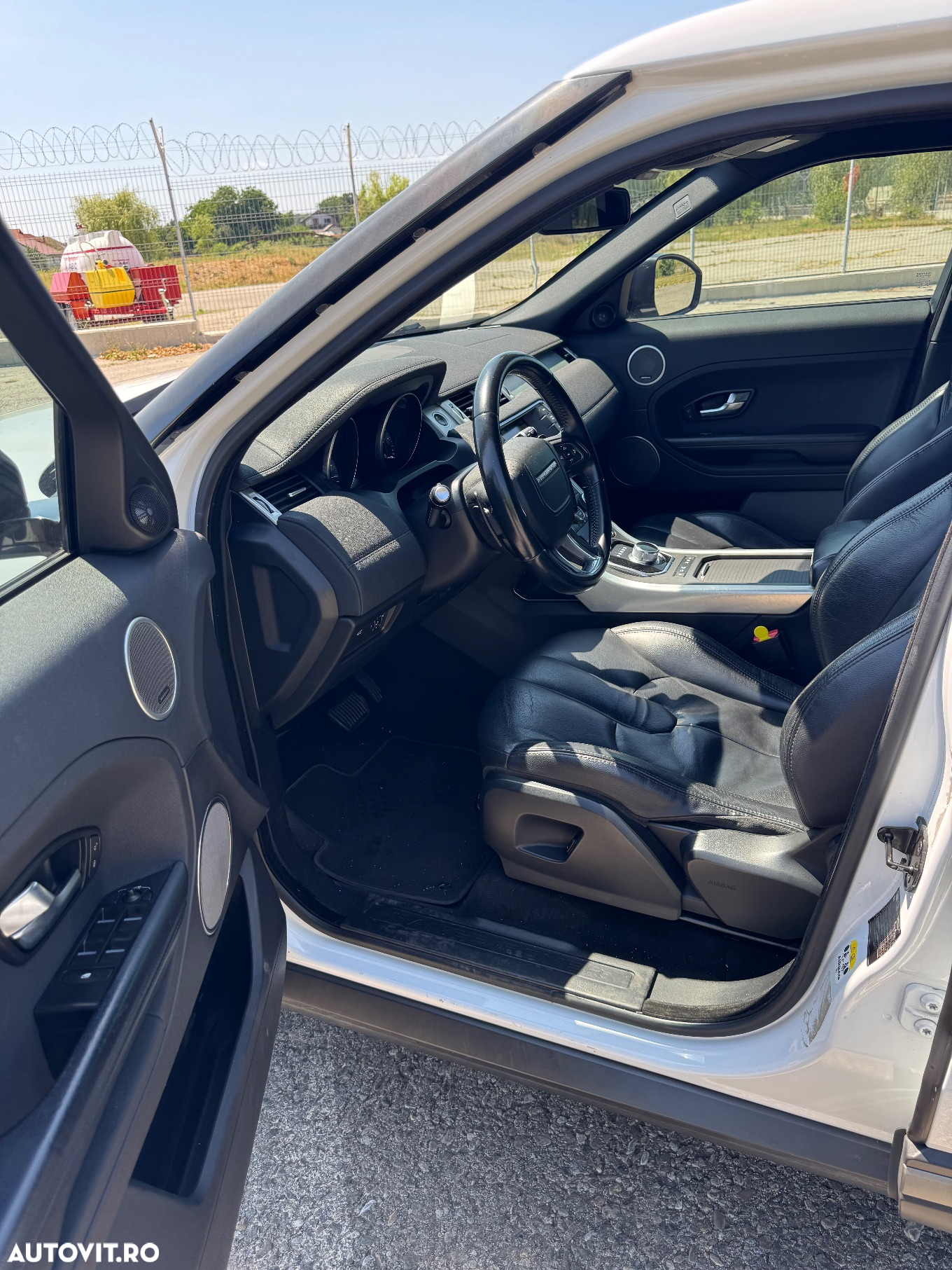 Land Rover Range Rover Evoque - 8