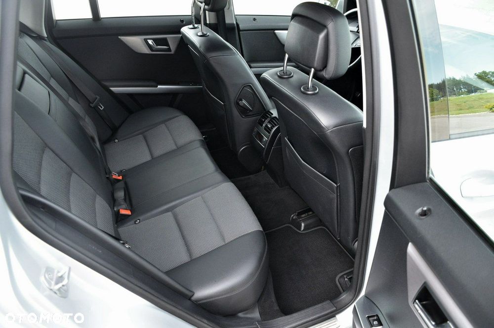 Mercedes-Benz GLK - 24