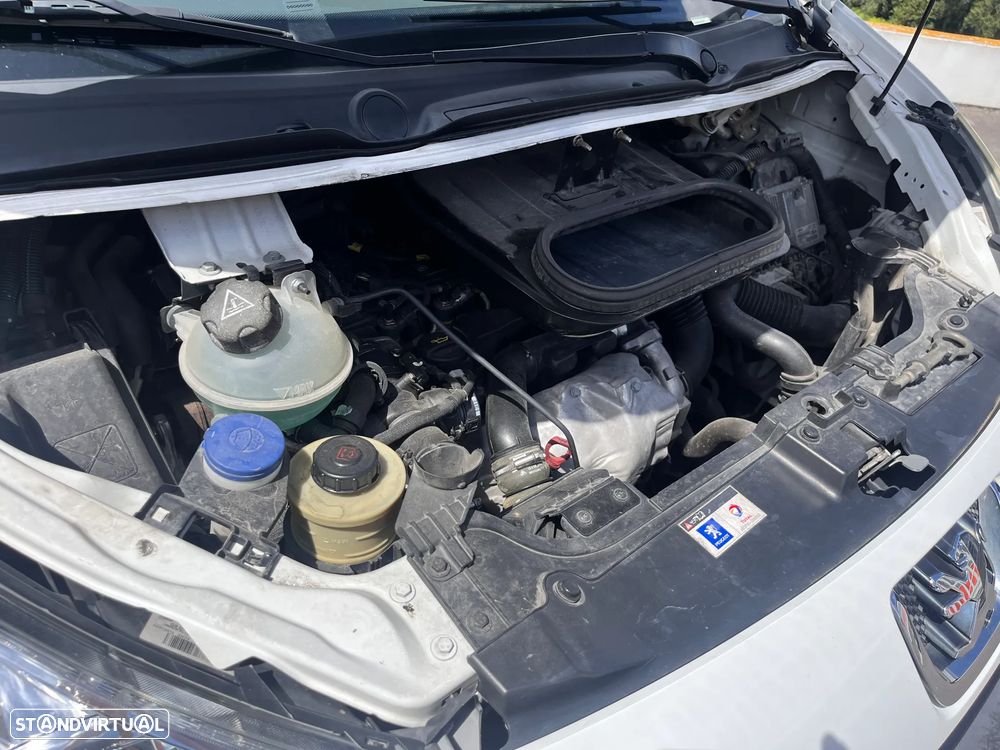 Peugeot EXPERT - 8