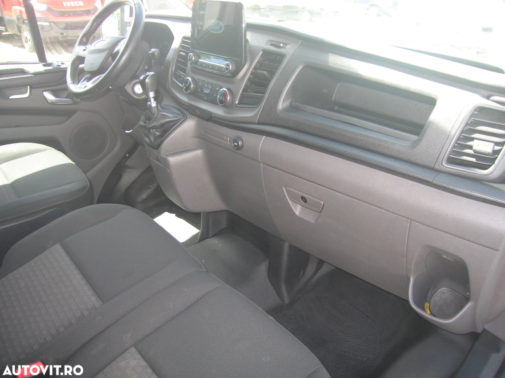 Ford TRANSIT CUSTOM , DUBA L1 - H 1, AC. EURO VI. - 18