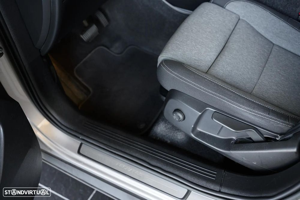 Volvo XC 40 1.5 T4 PHEV Core - 25