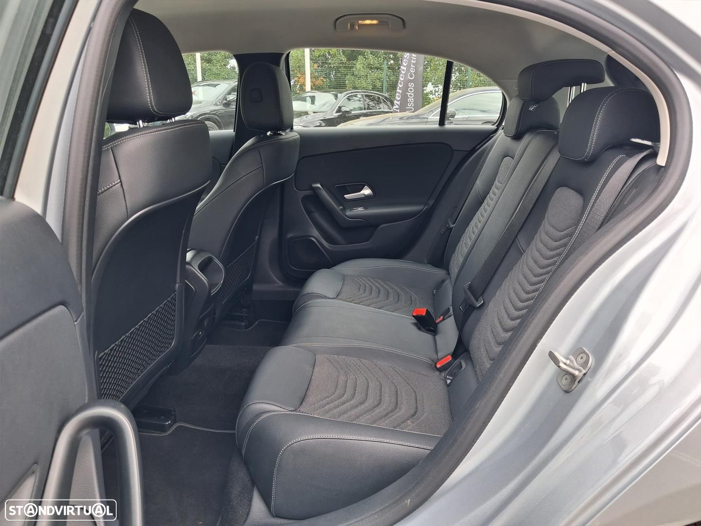 Mercedes-Benz A 200 Standard - 11