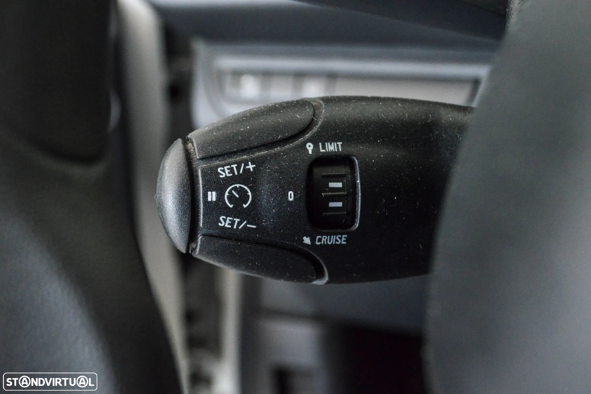 Peugeot 208 Van 1.5 BlueHDI 2L - IVA dedutível - 29