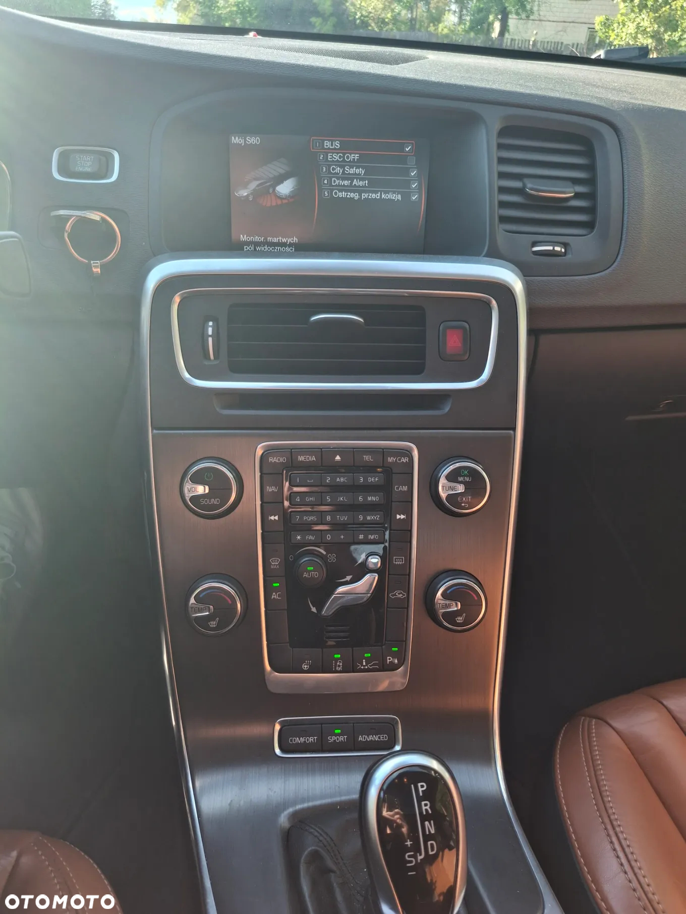 Volvo S60 D5 Summum - 11