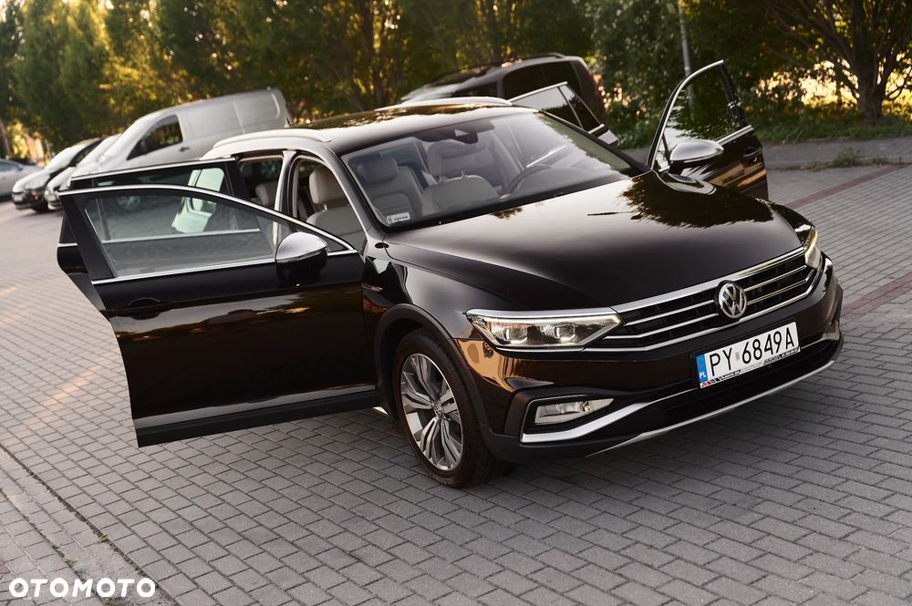 Volkswagen Passat Alltrack - 17