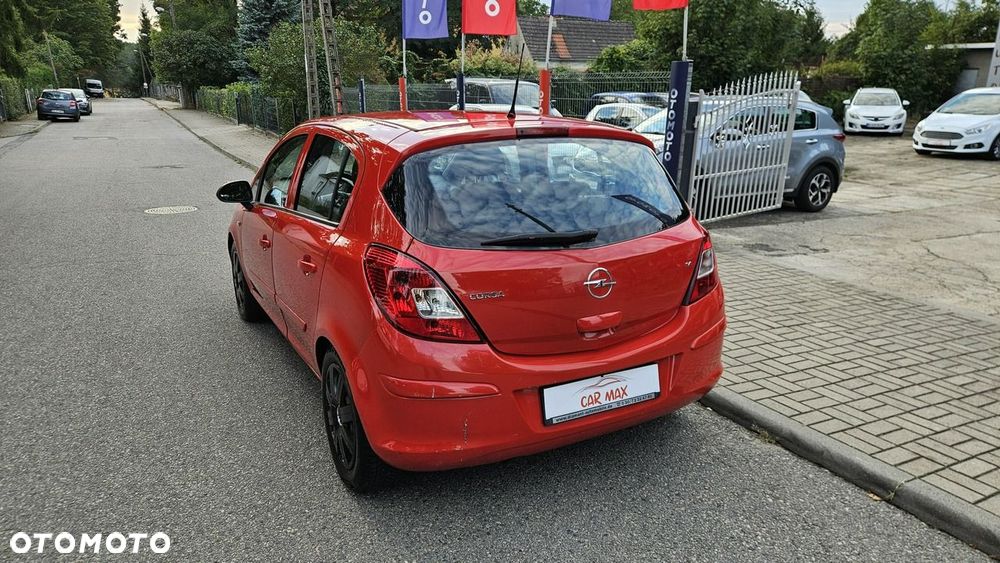 Opel Corsa 1.4 16V Color Edition - 11