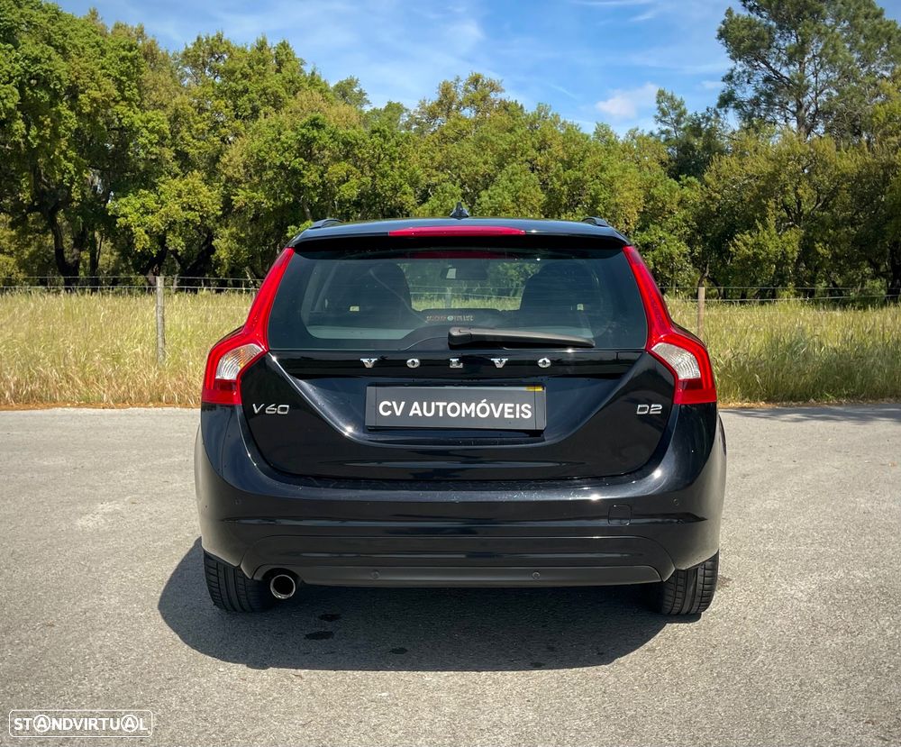 Volvo V60 DRIVe Geartronic Powershift Momentum - 6