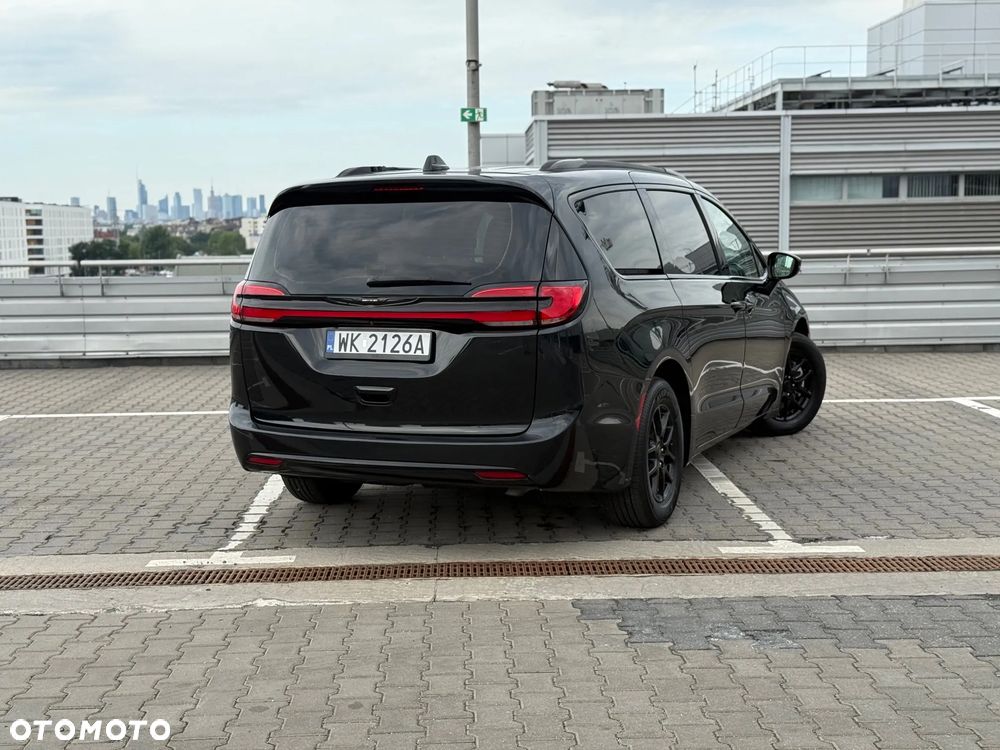Chrysler Pacifica - 14