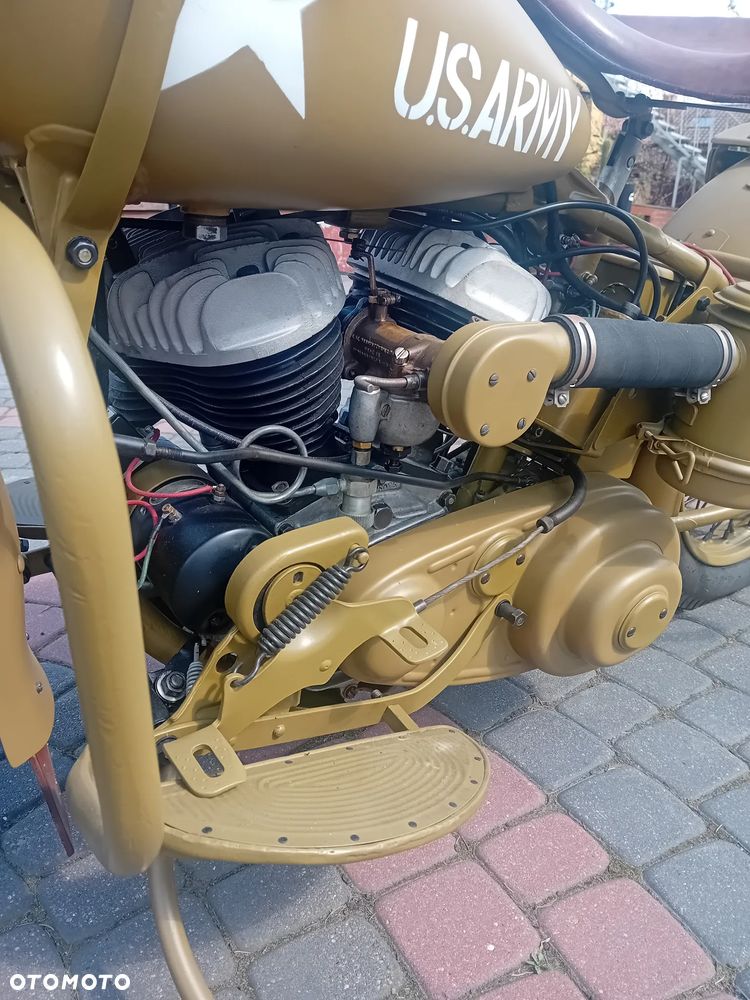 Harley-Davidson WL - 4