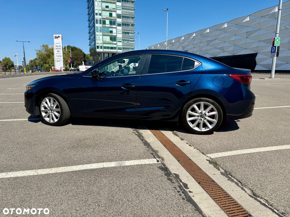 Mazda 3 - 3